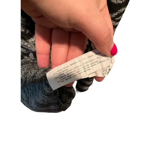 Zara Top Women's Large Heather Gray Zebra Print Round Neck Long Sleeve Pullover - Picture 4 of 6